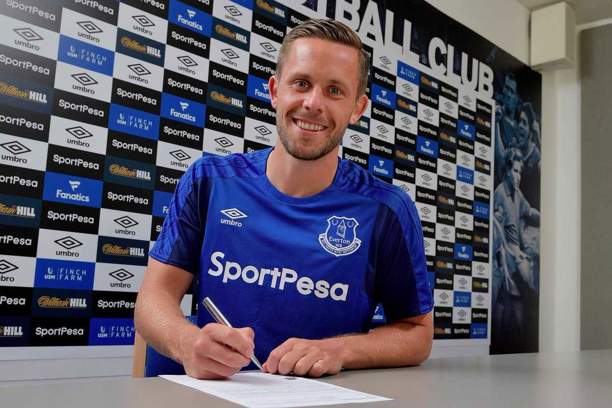 Ufficiale: Everton, c’è la firma di Sigurdsson. Contratto fino al 2022 article-post