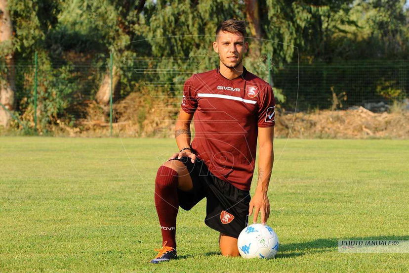 Ufficiale: Salernitana, preso l’attaccante Cicerelli preview