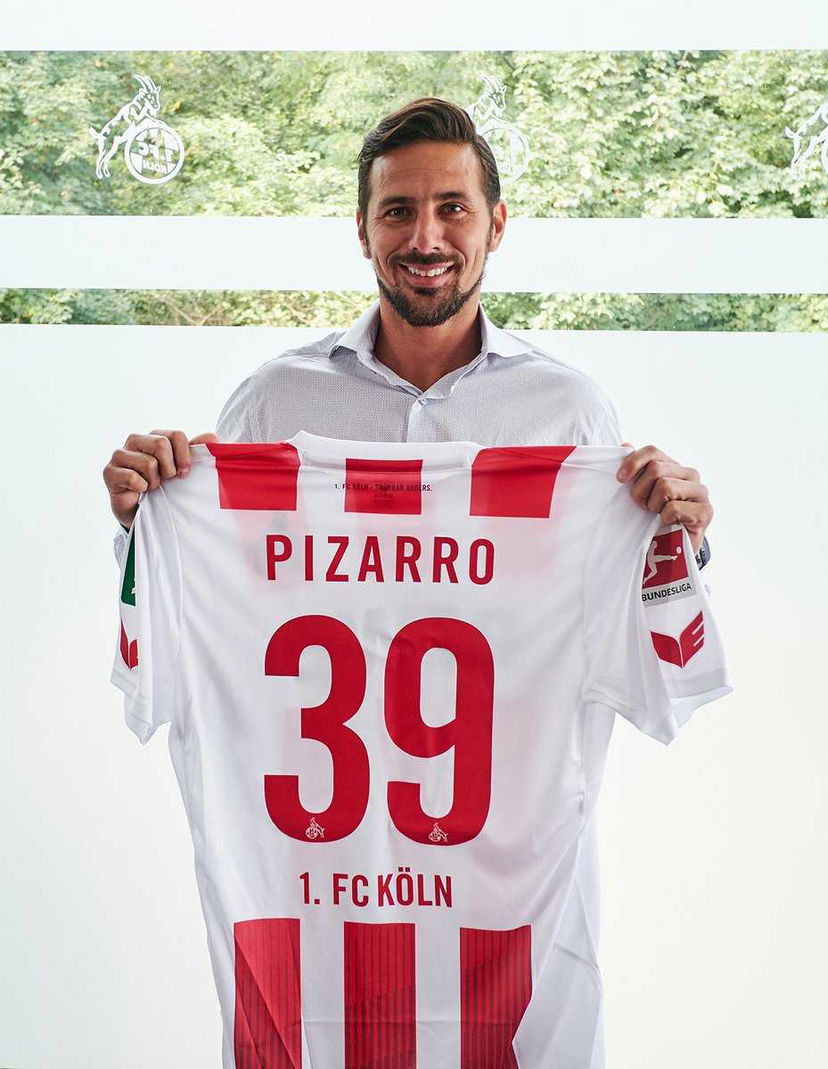 Ora è ufficiale: Claudio Pizarro riparte dal Colonia preview