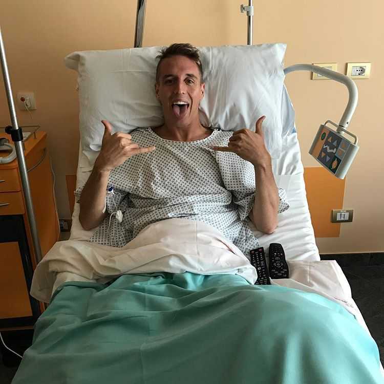 Conti: “Operazione ok. Non mollare mai, sorridere sempre. Voglio tornare più forte di prima e spaccare il mondo” preview