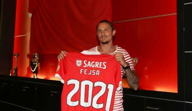Ufficiale: Benfica-Fejsa, avanti fino al 2021 preview