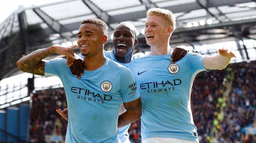 Premier: manita City contro il Liverpool. Doppiette per Gabriel Jesus e Sané, Klopp va ko preview