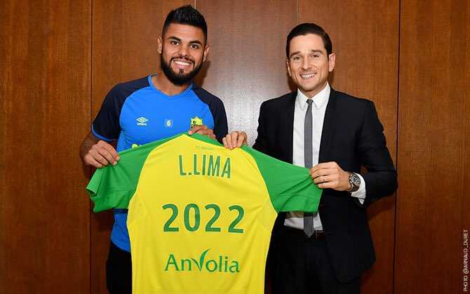 Ufficiale: Lucas Lima-Nantes, avanti fino al 2022. La foto della firma preview