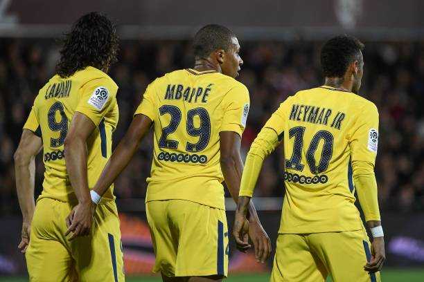 Metz-Psg 1-5, subito MCN: Mbappé in gol all’esordio, doppio Cavani, a segno anche Neymar preview