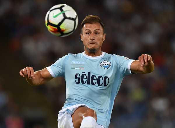 Il retroscena: Radu, è pressing Fenerbahce. Ora la Lazio ha solo una strada article-post