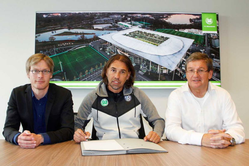 Ufficiale: Wolfsburg, è Schimdt il nuovo allenatore. Contratto fino al 2019 preview