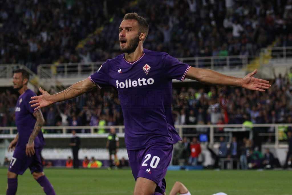 Dalla Spagna: il Valencia allo scoperto per Pezzella della Fiorentina article-post