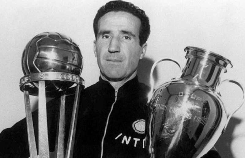 Inter: intitolato a Helenio Herrera il giardino di piazza Axum a Milano preview