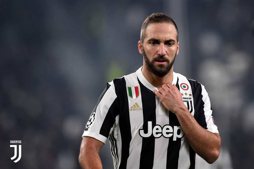 Professor Misasi: “Higuain in campo al San Paolo? Sarebbe una sciocchezza, il rischio…” preview
