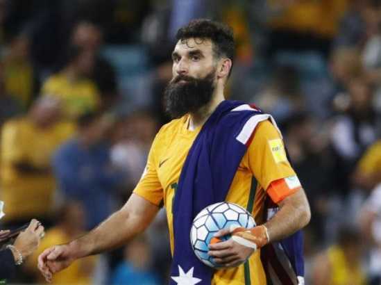 CARISMA E GIOIA MONDIALE: JEDINAK, L’EROE SOCCEROOS preview