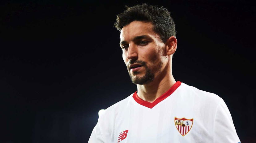 Siviglia, il presidente Castro annuncia il rinnovo per altri tre anni di Jesus Navas preview