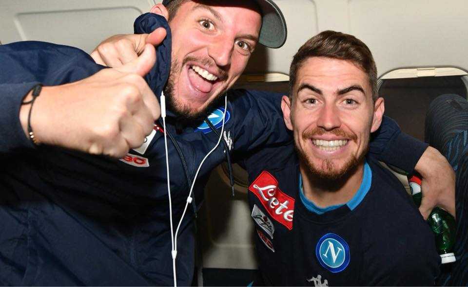 Jorginho: “Meritiamo la qualificazione. Anch’io come Mertens lascerei due denti pur di andare gli ottavi” article-post