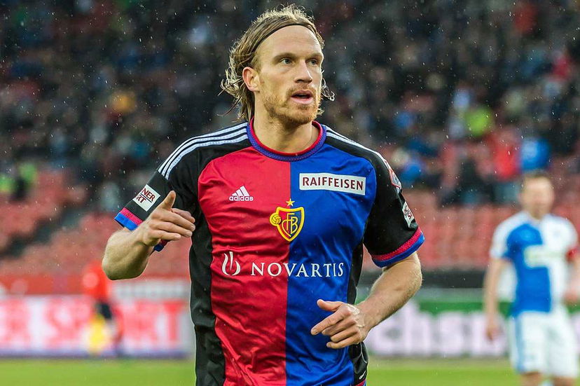 SCORRIBANDE E ACCELERAZIONI AL SERVIZO DEL BASILEA: LANG, L’AMMAZZA-UNITED preview