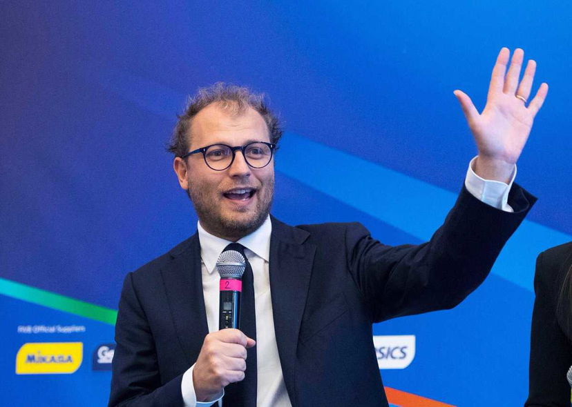 Ministro Lotti: “Sbagliate le parole di Ulivieri su Malagò. Il calcio italiano va rifondato da zero. Tavecchio? Aspettiamo lunedì” preview