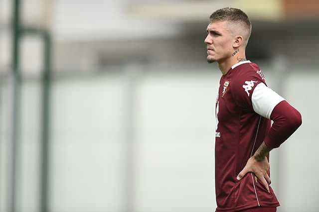 Torino, lesione isolata al collaterale per Lyanco. Problema muscolare per Laxalt preview