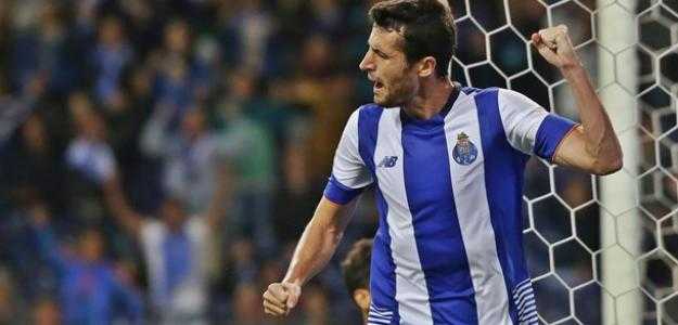 Marcano, ecco il saluto ai tifosi del Porto: “Abbiamo dimostrato di essere un esempio in tempi difficili. Grazie!” preview