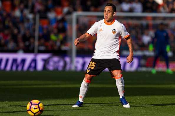 Ufficiale: Valencia, ceduto Orellana all’Eibar preview