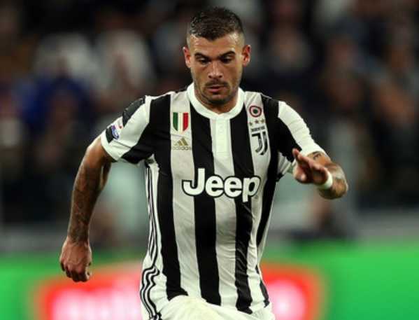 Record: problemi per il tesseramento di Sturaro con lo Sporting Lisbona. La situazione preview