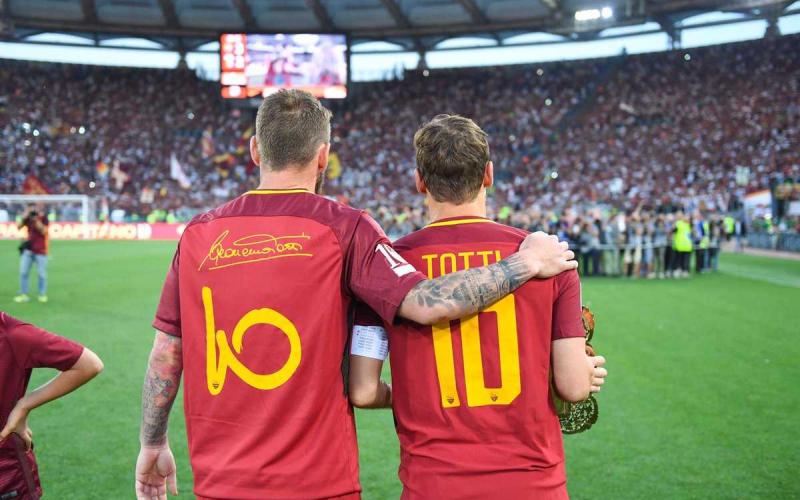 Totti e De Rossi Foto Totti Twitter