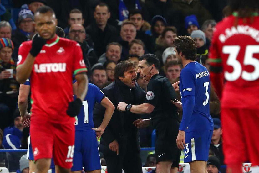 Corner non concesso, urla furibonde all’arbitro: prima espulsione inglese per Conte preview