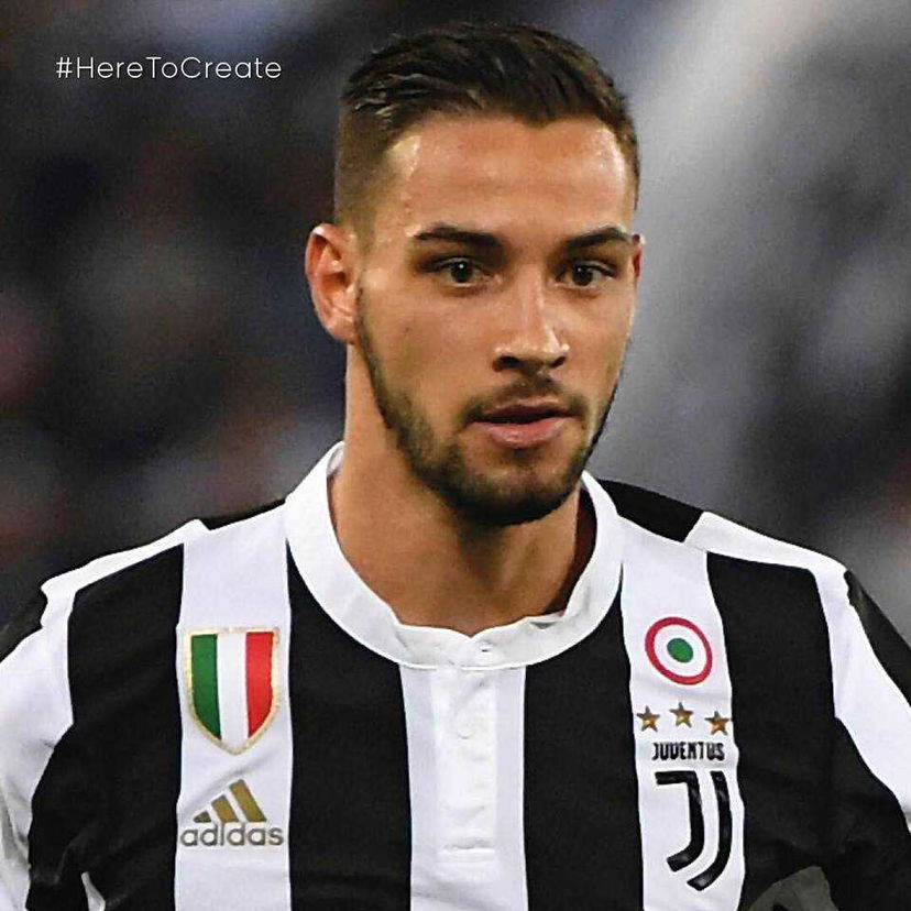 Juve, senti De Sciglio: “Le voci di mercato non ci distraggono. Champions? Che rammarico” preview