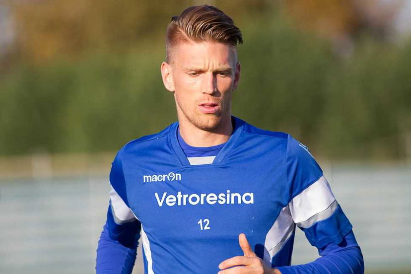 Salamon salta la Fiorentina, il calciatore del Lech Poznan viene squalificato per doping preview