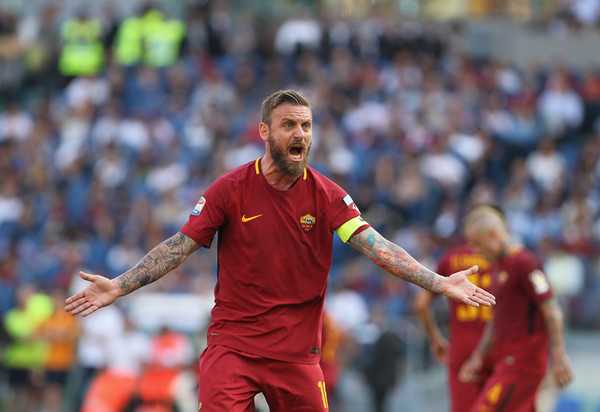 Roma, frattura della falange per De Rossi. Tempi di recupero da stabilire preview
