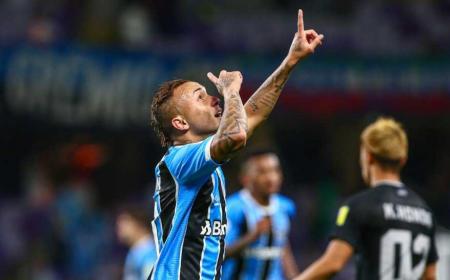 Everton Soares Twitter Gremio