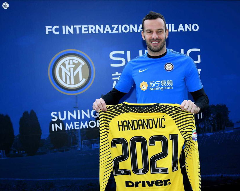 Ufficiale: Inter-Handanovic, avanti fino al 2021 preview