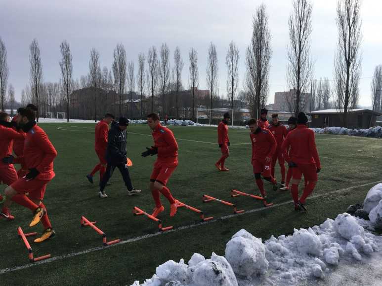 Ora è anche ufficiale: Cremonese, ecco Juanito Gomez. La nota article-post