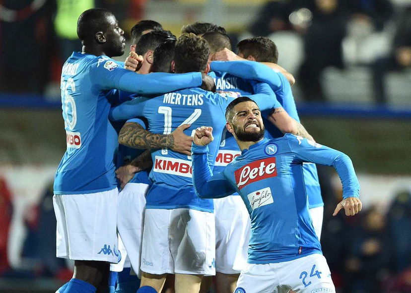 Sondaggio: Napoli campione d’inverno, per il 40% è Insigne l’uomo simbolo oltre Sarri preview