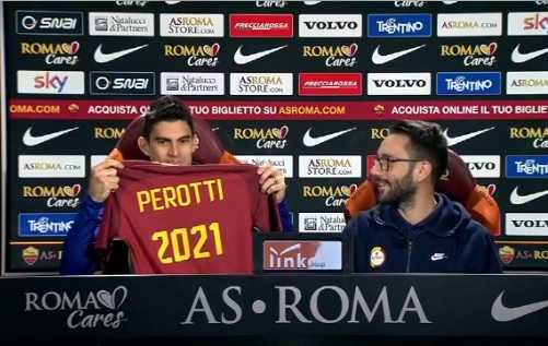 Roma, annuncio su Facebook: Perotti rinnova fino al 2021 preview
