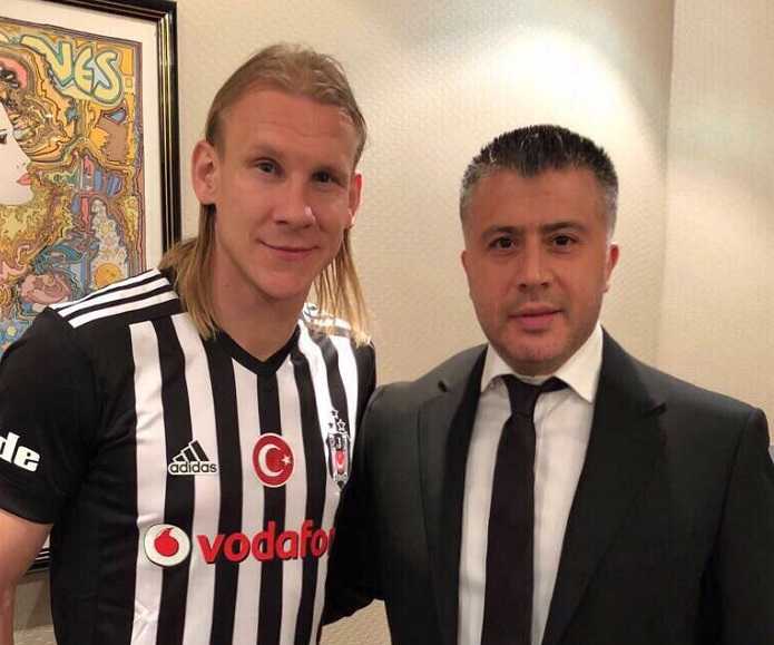 Ufficiale: colpo Besiktas, ecco Vida. La foto preview