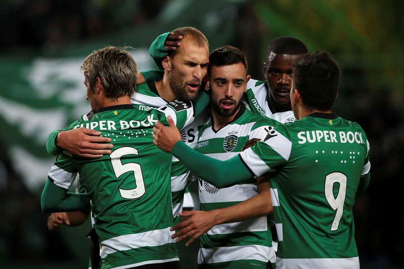 Calcio e disabilità: Sporting Lisbona, maglia con i nomi in braille preview