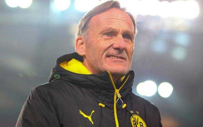Coronavirus, l’ad del Borussia Dortmund rinuncia ad un terzo del suo stipendio preview
