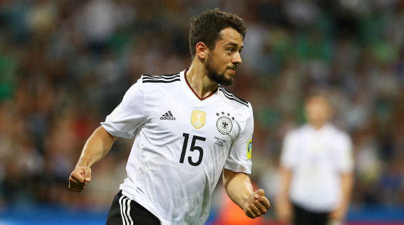 Legale Younes: “Non è vero che Napoli non gli è piaciuta, questo è buttare fango. Ha firmato, arriverà a luglio” preview