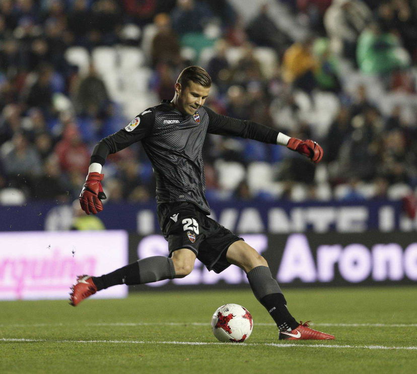 Ufficiale: Levante, l’ex Borussia Langerak passa al Nagoya Grampus preview