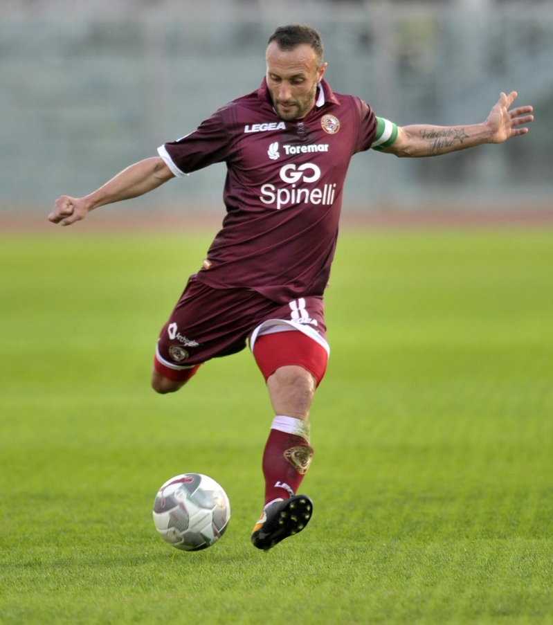 Ufficiale: Livorno, c’è il rinnovo per capitan Luci preview