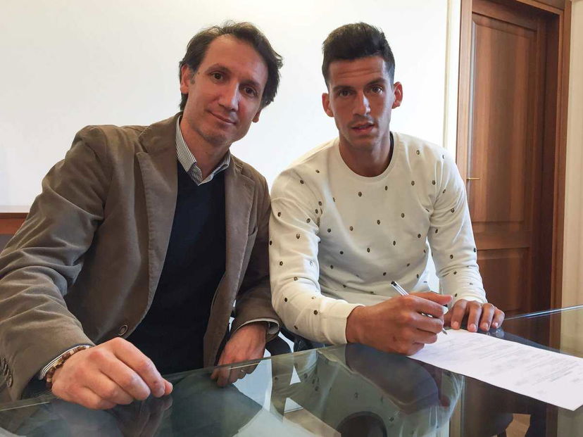 Ufficiale: Bologna, Nehuen Paz vola in prestito al Lanus preview