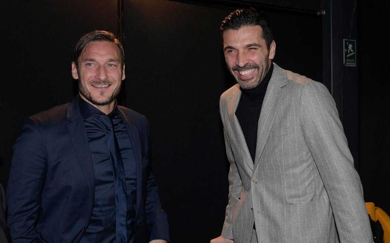 Totti e Buffon Foto Totti Twitter