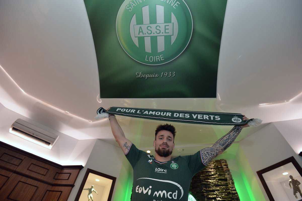 Ufficiale: Debuchy saluta l’Arsenal e si accasa al St.Etienne article-post