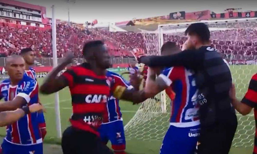 Brasile, far west in Vitoria-Bahia: 9 espulsi e match sospeso preview