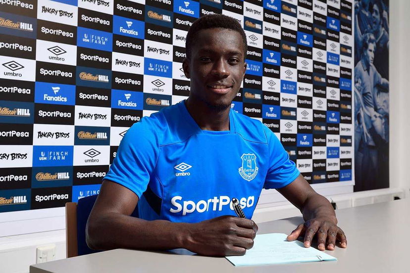 Ufficiale: Everton, blindato fino al 2022 Idrissa Gueye preview