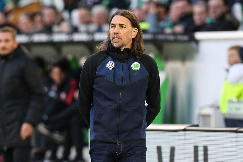 Ufficiale: Wolfsburg, si è dimesso il tecnico Martin Schmidt preview