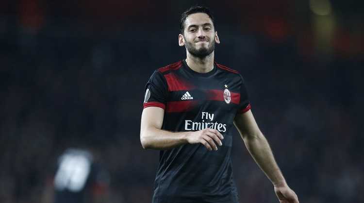 Calhanoglu: “L’arbitro? Il migliore in campo. Non è normale che…” preview
