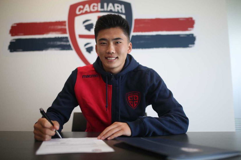 Ora è ufficiale: il Cagliari blinda Han, rinnovo fino al 2023 preview