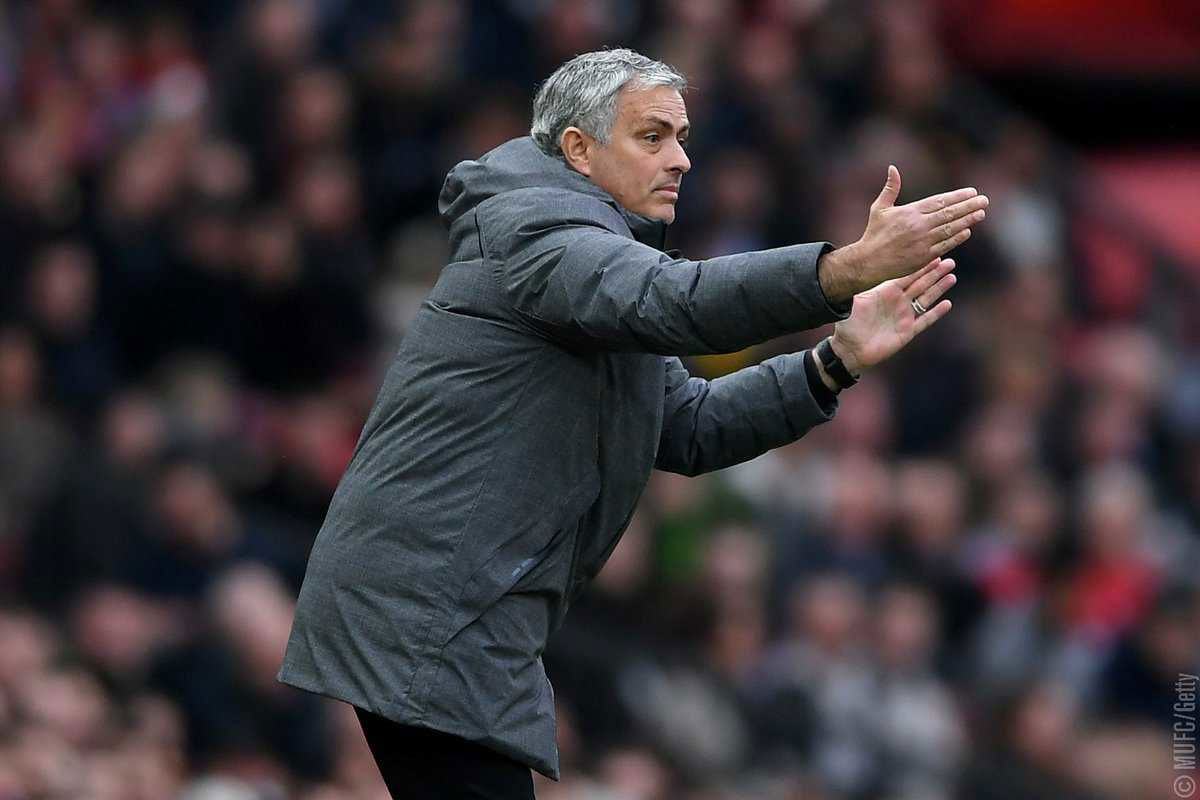 Mourinho sull’Ajax: “A volte, per vincere, devi andare contro la tua filosofia” article-post