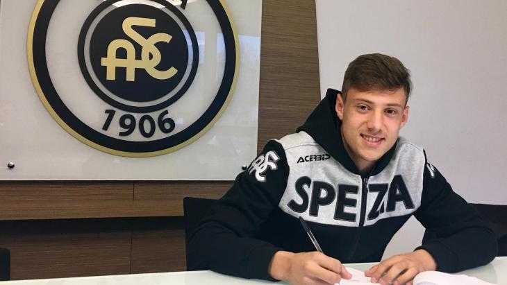 Ufficiale: Spezia, primo contratto Pro per il gioiellino Corbo preview