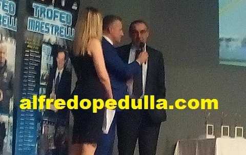 Sarri: “L’affetto dei tifosi per Reina? Lo conoscono, darà tutto fino alla fine. Un caffè con Allegri…” preview