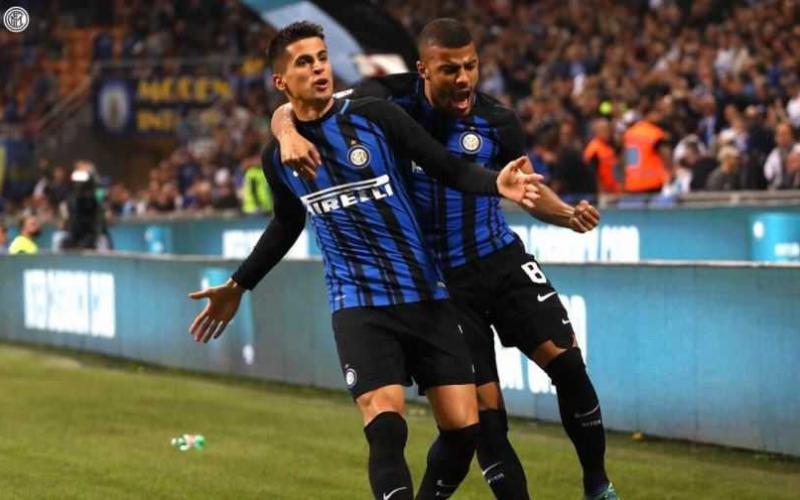 Cancelo Twitter uff Inter